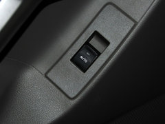 2014款 180E CVT 星耀 精英版 5座