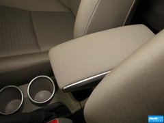 2014款 180E 手动 星耀 精英版 5座