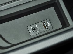 2014款 320Li 时尚型