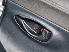 2014款 1.3L 自动 智尚版