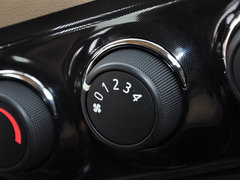 2014款 1.3L 手动 超值版