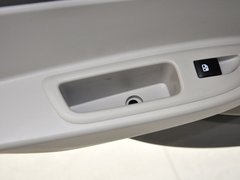 2013款 1.4L EMT 三厢 优逸版
