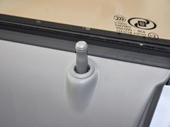 2013款 1.4L EMT 三厢 优逸版