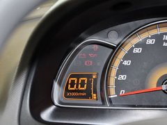 2013款 1.4L EMT 三厢 优逸版