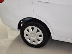 2013款 1.4L EMT 三厢 优逸版