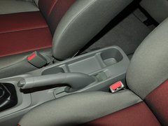 2013款 1.2L 手动 三厢 时尚版