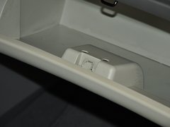 2013款 1.2L 手动 三厢 时尚版