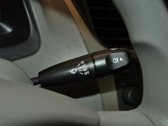 2013款 1.2L 手动 三厢 时尚版
