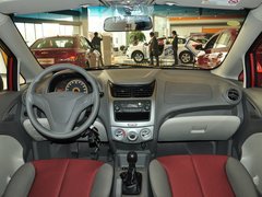 2013款 1.2L 手动 三厢 时尚版
