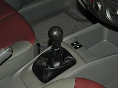 2013款 1.2L 手动 三厢 时尚版