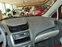 2013款 1.2L 手动 三厢 时尚版