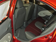 2013款 1.2L 手动 三厢 时尚版