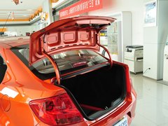 2013款 1.2L 手动 三厢 时尚版