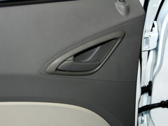 2013款 1.2L EMT 两厢 理想版