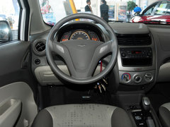 2013款 1.2L EMT 两厢 理想版