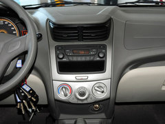 2013款 1.2L EMT 两厢 理想版