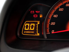 2013款 1.2L EMT 两厢 理想版