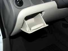2013款 1.2L EMT 两厢 理想版