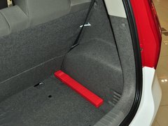 2013款 1.2L EMT 两厢 理想版