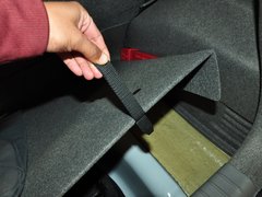 2013款 1.2L EMT 两厢 理想版