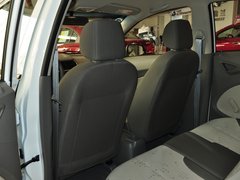 2013款 1.2L EMT 两厢 理想版