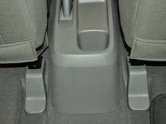 2013款 1.2L EMT 两厢 理想版