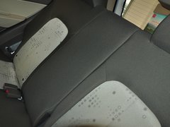 2013款 1.2L EMT 两厢 理想版