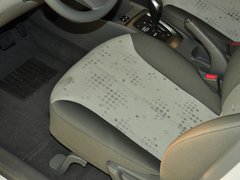2013款 1.2L EMT 两厢 理想版