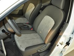 2013款 1.2L EMT 两厢 理想版