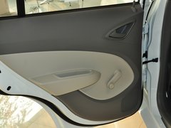 2013款 1.2L EMT 两厢 理想版