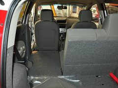 2013款 1.2L EMT 两厢 理想版