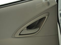 2013款 1.2L EMT 两厢 理想版