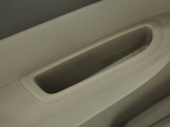 2013款 1.2L EMT 两厢 理想版
