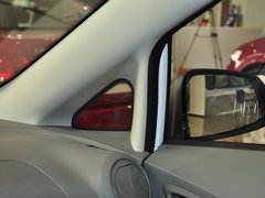 2013款 1.2L EMT 两厢 理想版