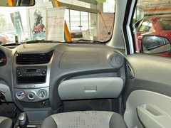 2013款 1.2L EMT 两厢 理想版