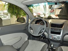 2013款 1.2L EMT 两厢 理想版