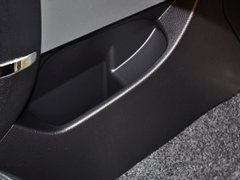 众泰Z300 2014款 1.5L 手动 豪华型