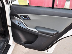 2014款 1.5L 手动 豪华型