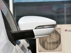 2014款 1.5L 手动 豪华型