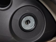 2014款 1.5L 手动 豪华型