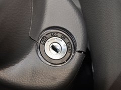 2014款 1.5L 手动 标准型VVT
