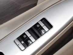 2014款 1.5L 手动 标准型