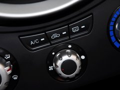 2014款 1.3L 手动 标准型