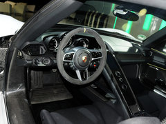 2014款 4.6L Spyder Weissach package