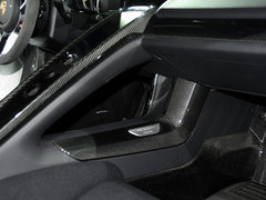 2014款 4.6L Spyder Weissach package