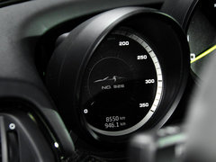 2014款 4.6L Spyder Weissach package