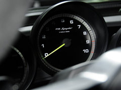 2014款 4.6L Spyder Weissach package