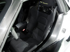 2014款 4.6L Spyder Weissach package