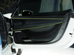 2014款 4.6L Spyder Weissach package