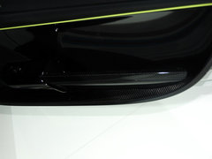 2014款 4.6L Spyder Weissach package